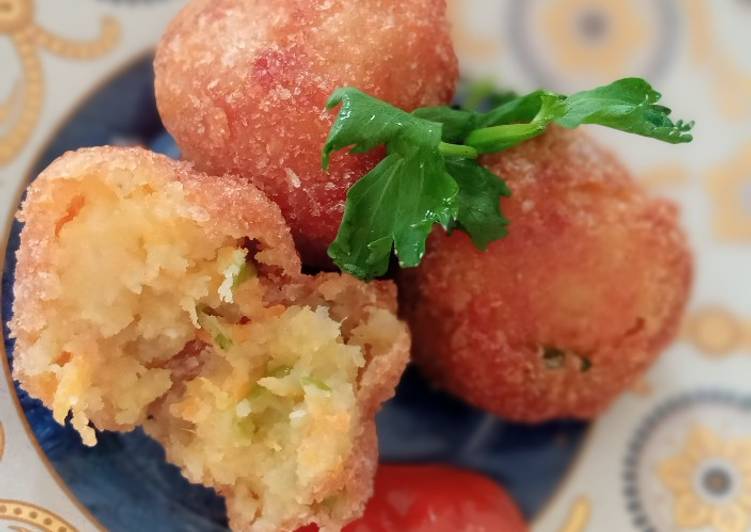 Cara Gampang Menyiapkan Bitterballen, Enak Banget