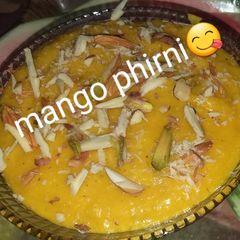 A picture of Mango phirni.