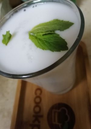 A picture of Sweet lassi.