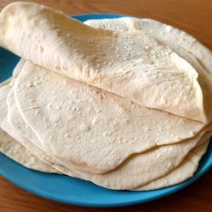 A picture of Tortilla wraps.