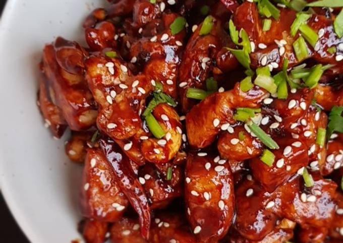 Chilli Chicken with Cashews