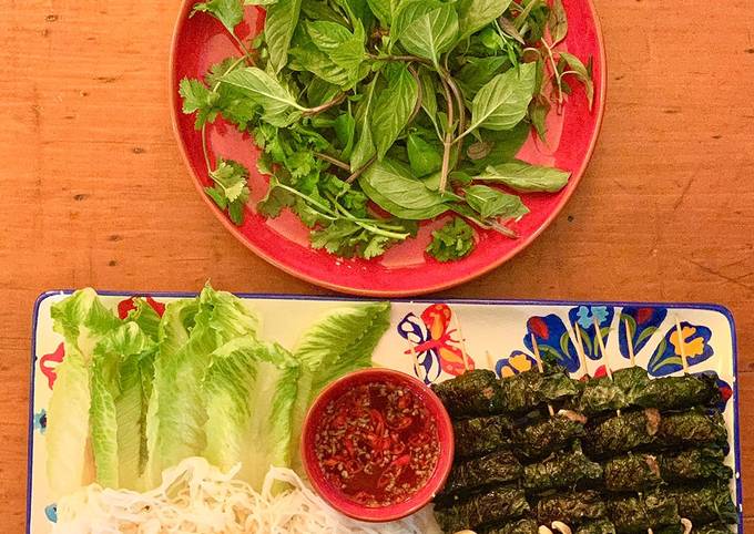 Vietnamese beef wrapped in betel leaf (Bo La Lot) recipe main photo