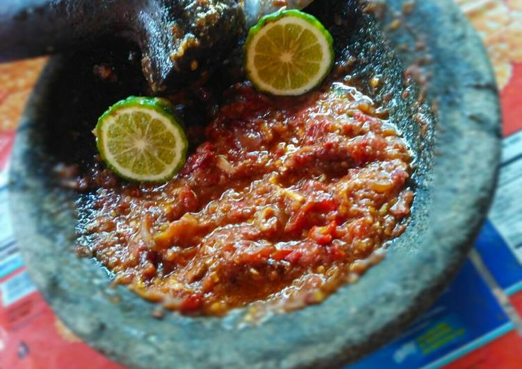 Langkah mengolah Sambel terasi jeruk purut sedap