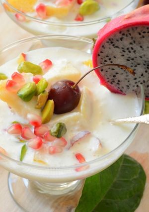A picture of Fruit Salad.