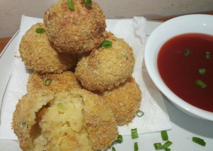 Baked potato cheese balls