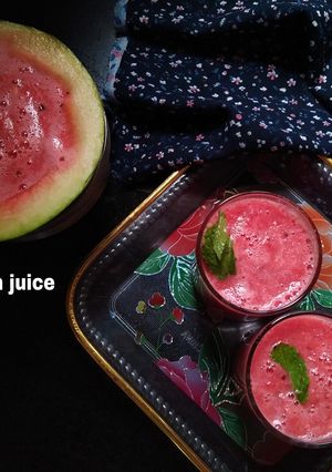 A picture of Watermelon juice.
