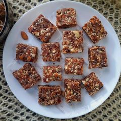 A picture of Dates Dryfruits Burfi.
