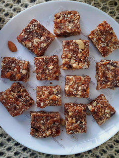 A picture of Dates Dryfruits Burfi.