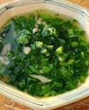 Canh cải xanh nấm thì là