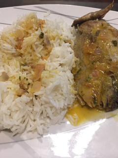 Una foto de Pescado a la maracuyá