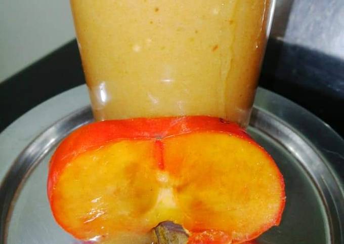 Creamy and Nutritious Persimmon Smoothie