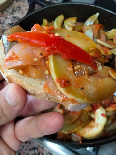 Una foto de Pisto de verduras