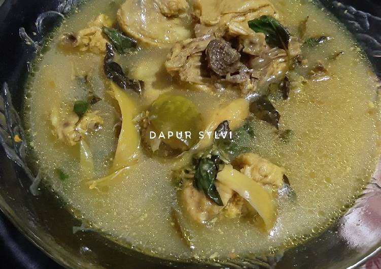 Cara Gampang Menyiapkan Ayam Asam Karo yang Menggugah Selera