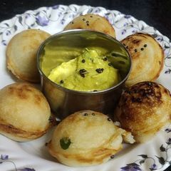 A picture of French beans veggie appam.