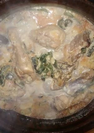Una foto de Pollo a la crema