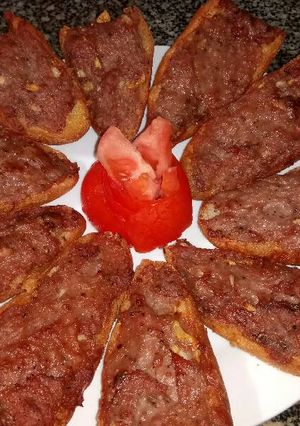 Hình của món Bánh mì chả Hội An.