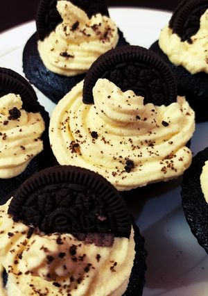 A picture of Oreo Cup Cake | Eggless & Without Oven.