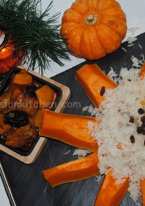 A picture of Pumpkin-Prune stew with lamb.