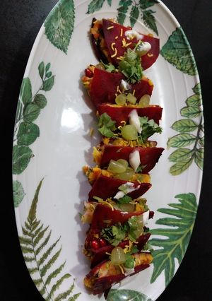 A picture of Beet Sandwich bites.