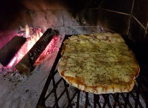 Una foto de Pizza a la parrilla 🔥