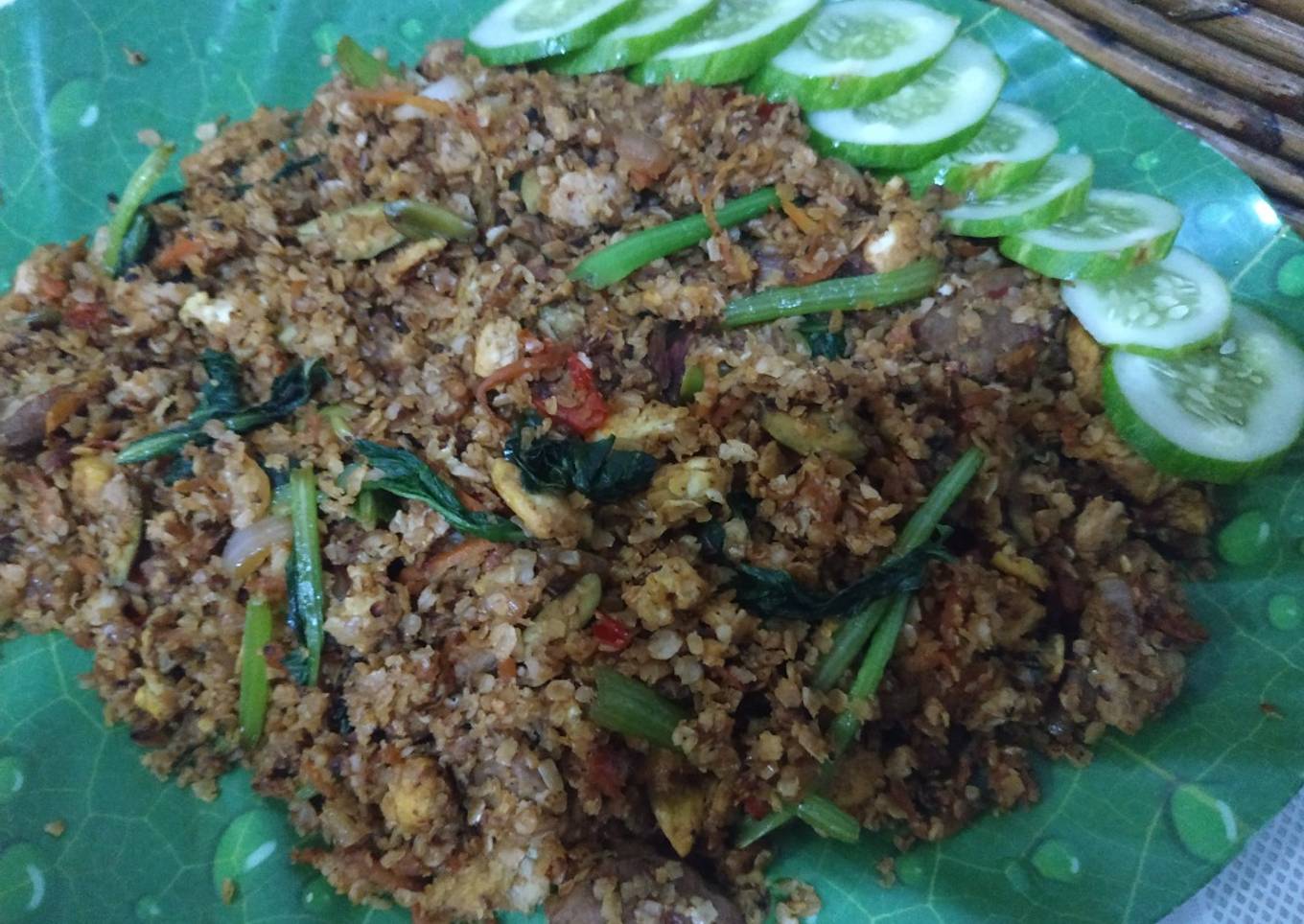 "Nasi" goreng pete oat