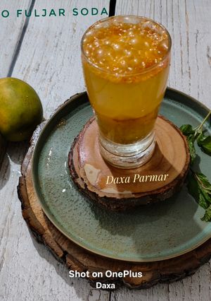 A picture of Kesar Mango Fuljar Soda.