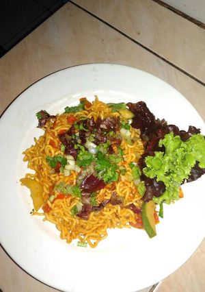 Foto resep Mie goreng slada merah