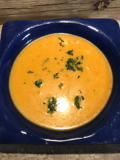 Une photo de Soupe curry coco aux crevettes