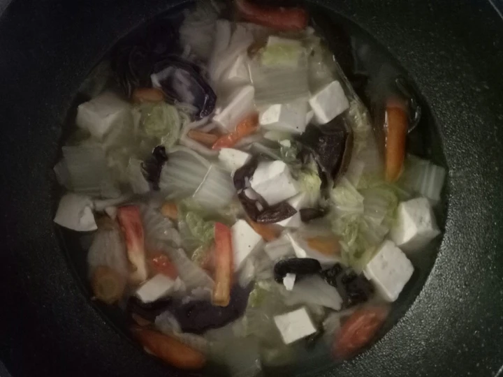 Cara Gampang Menyiapkan Resep Sup Sayuran Warna Warni yang Lezat Anti Ribet, Bisa Manjain Lidah