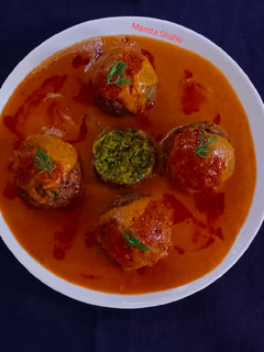 आलू मटर कोफ्ता करी (Aloo matar kofta curry recipe in Hindi) रेसिपी मुख्य फोटो