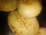 خبز البالون او خبز المنفوخ