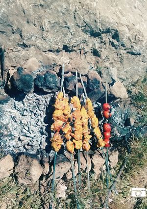 عکسی از دستور جوجه زعفرونی