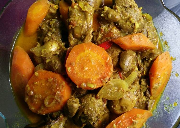 Gule "bamboe" ati ampela