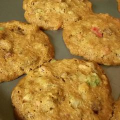 A picture of Christmas Fruitcake Cookies.