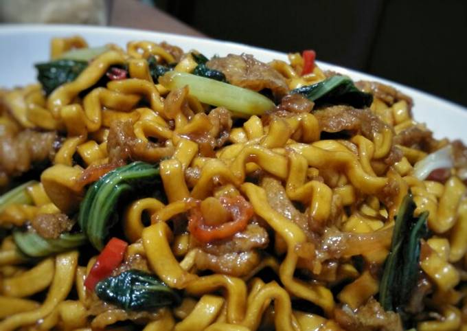 Resep Mie Goreng Pedas Manis Oleh Ephie Aprilia Cookpad