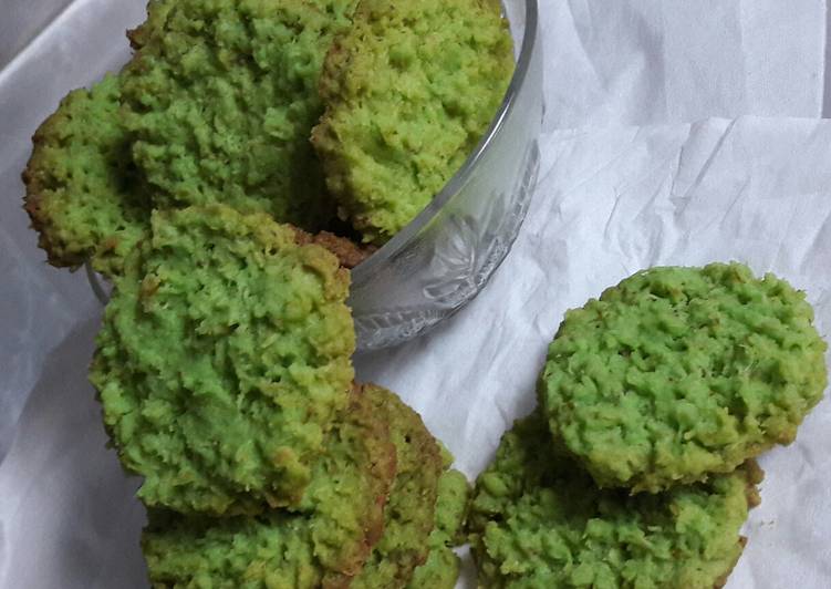 Langkah Mudah untuk Membuat Kue kering pandan kelapa, Bikin Ngiler