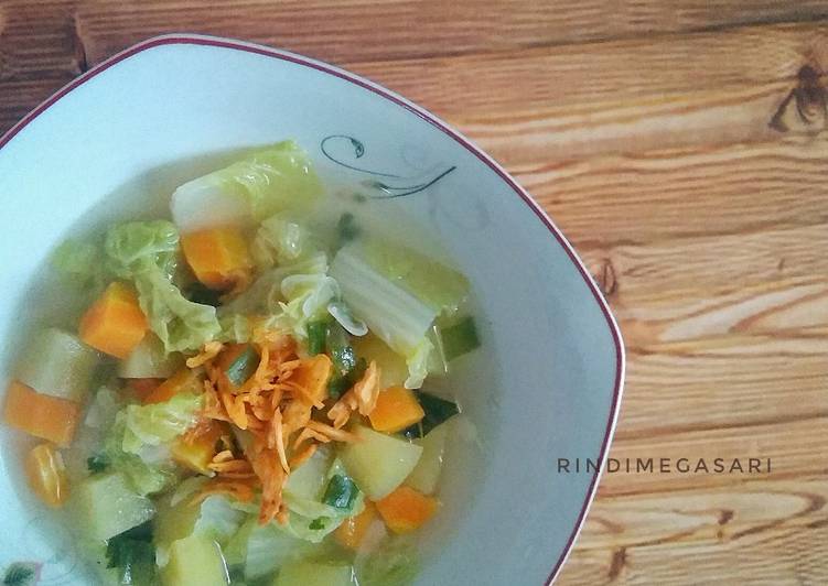 44. Sayur Sop Sawi Putih