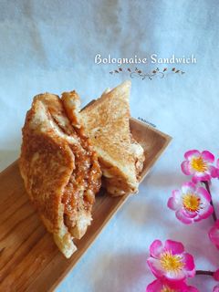 Foto resep Bolognaise Sandwich