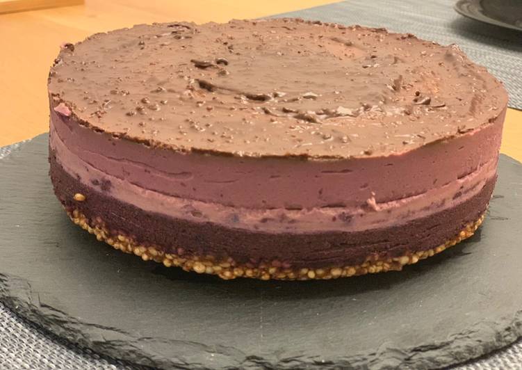 Vegan cake (no allergens) Vegan cake (no allergens)