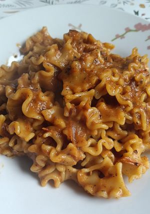 Una foto de Pasta con salsa de tomates cherry