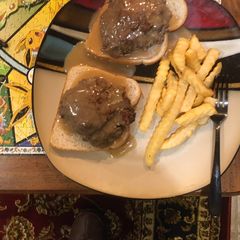 A picture of Brown sauce for meat.