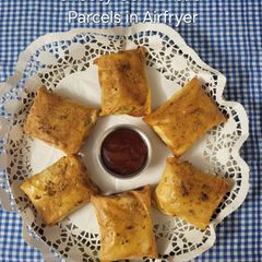 A picture of Cheesy Corn Bread Parcels.