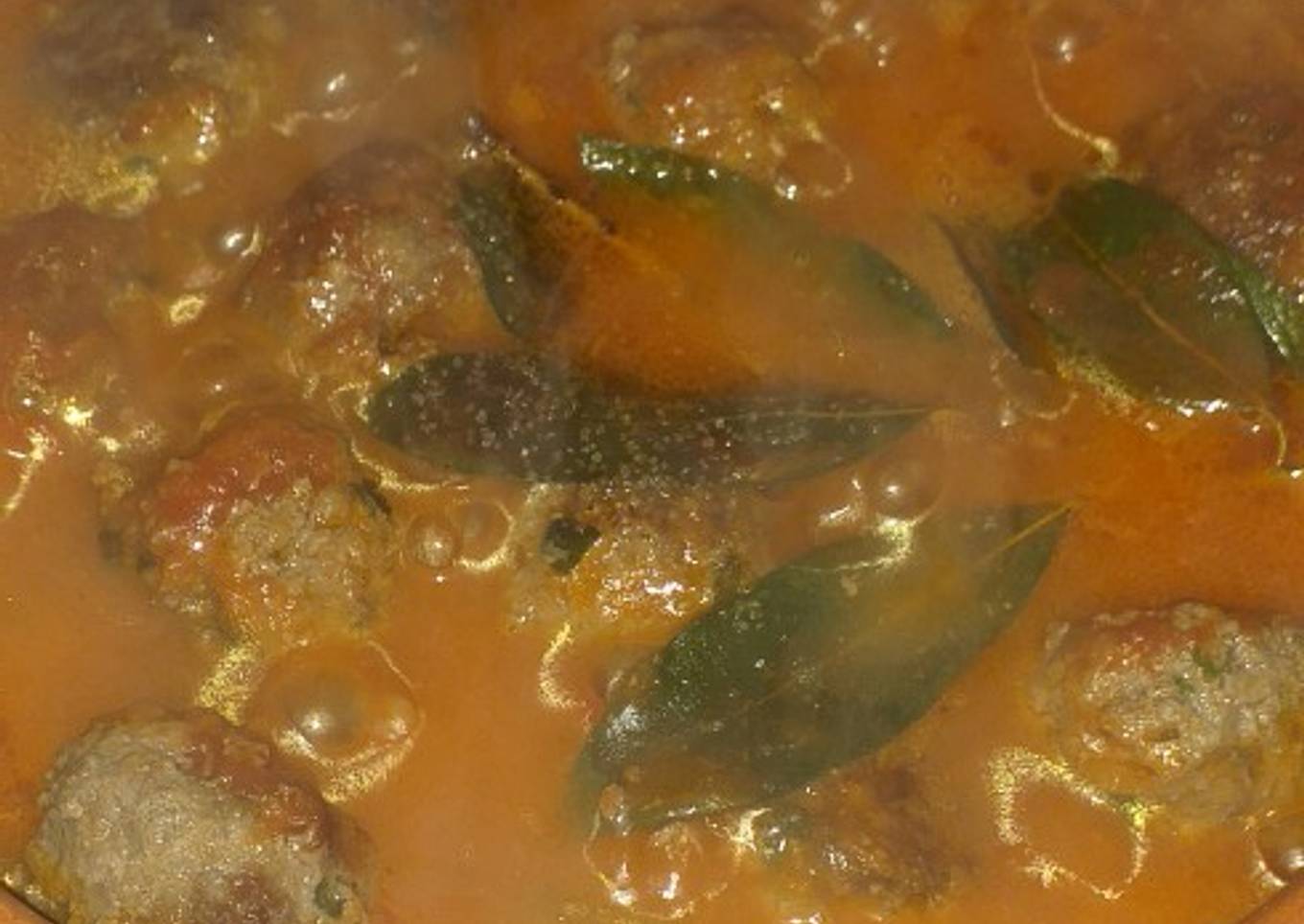 Albóndigas con arroz (olla de barro)