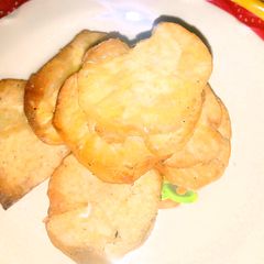 A picture of Fried sweet potatoes.