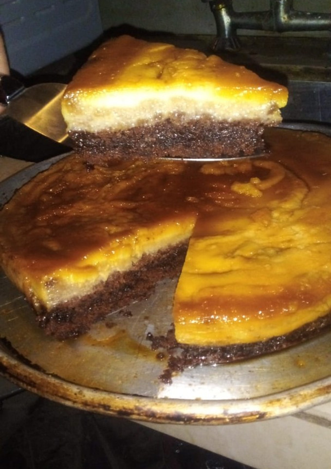 Una foto de Chocoflan
