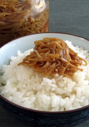 A picture of ‘Nametake’ Enoki.