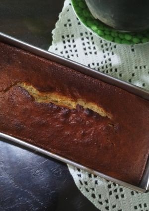Foto resep Moist Banana Cake No Mikser