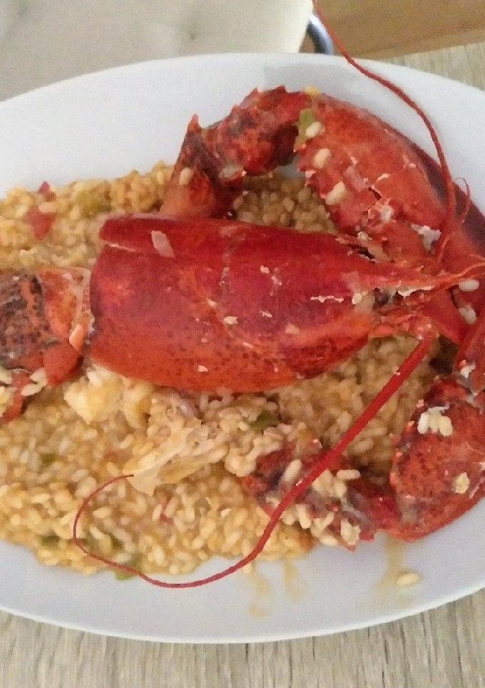 Una foto de Arroz con Bogavante