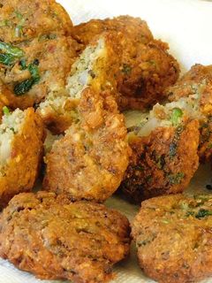 வாழைப்பூ வடை (Vaazhaipoo vadai Recipe in Tamil) செய்முறை முக்கிய புகைப்படம்