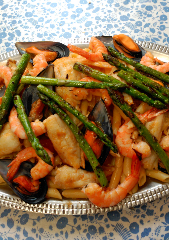 Una foto de Macarrones marinera